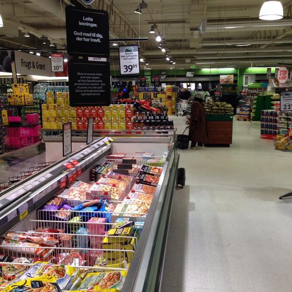 Photo taken at Super best by Claus Arnt R. on 1/31/2014