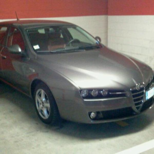 Photo taken at Centro Commerciale Auchan Monza by Teresio F. on 2/17/2012-意大利伦巴第蒙扎拉里奥路17 Photo taken at Centro Commerciale Auchan Monza by Teresio F. on 2/17/2012