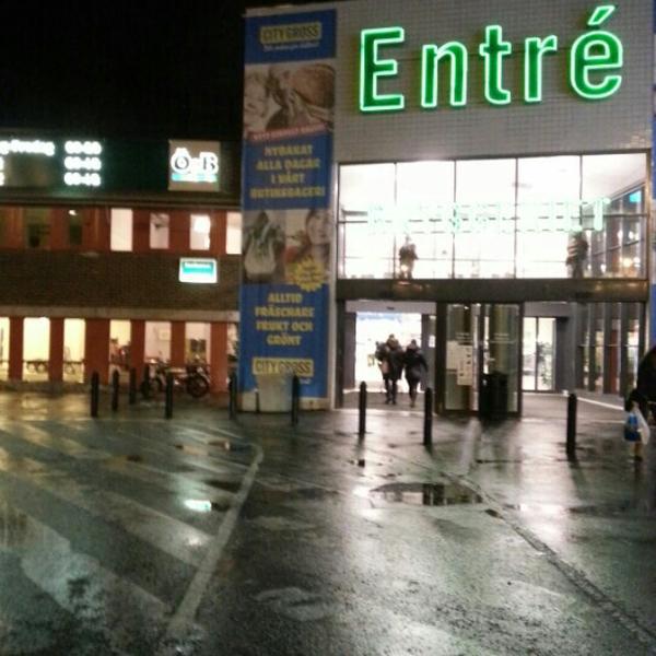 Photo taken at City Gross Bromma by Jon E. on 1/3/2013
