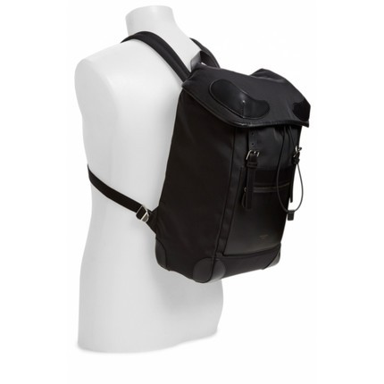 GIVENCHY/纪梵希 男包 男式双肩包 Q01781643