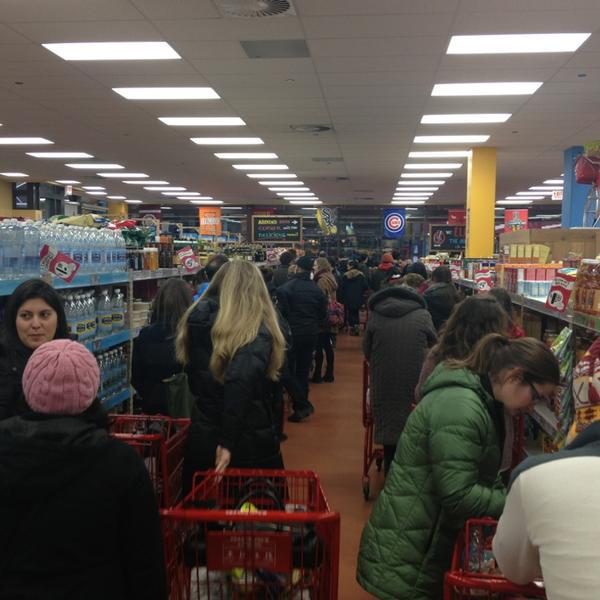 Photo taken at Trader Joe's by Alex G. on 1/6/2013-伊利诺州芝加哥市戴弗西园路667号 Photo taken at Trader Joe's by Alex G. on 1/6/2013
