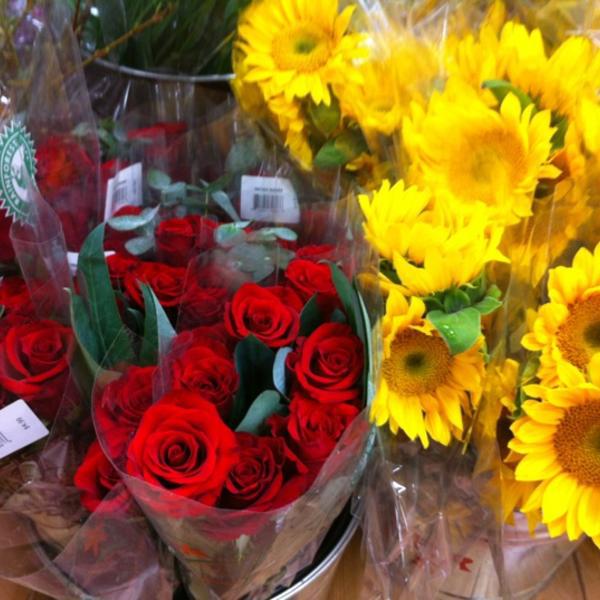 Photo taken at Trader Joe's by An -伊利诺州芝加哥市戴弗西园路667号 Photo taken at Trader Joe's by An