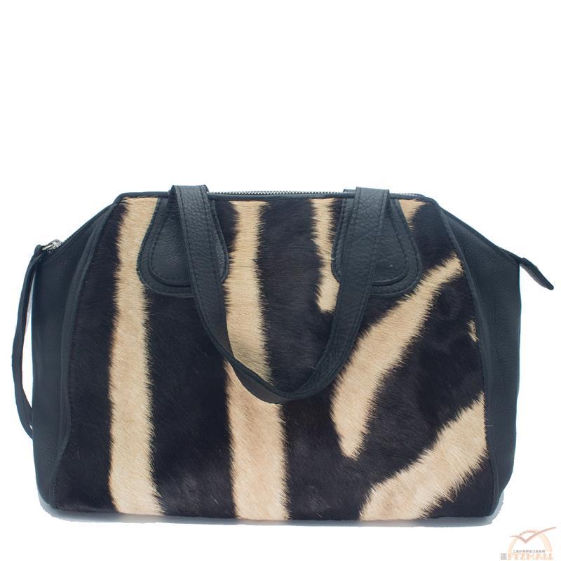 南非进口帆布手提包-FSP 时尚 敏锐 星球 斑马-贝姬(黑色) 南非进口帆布手提包-FSP 时尚 敏锐 星球 斑马-贝姬(黑色)