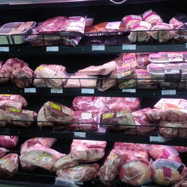 Photo taken at Woolworths by Tury B. on 6/29/2014-澳大利亚新南威尔士州悉尼安克利夫圣78-96 Photo taken at Woolworths by Tury B. on 6/29/2014