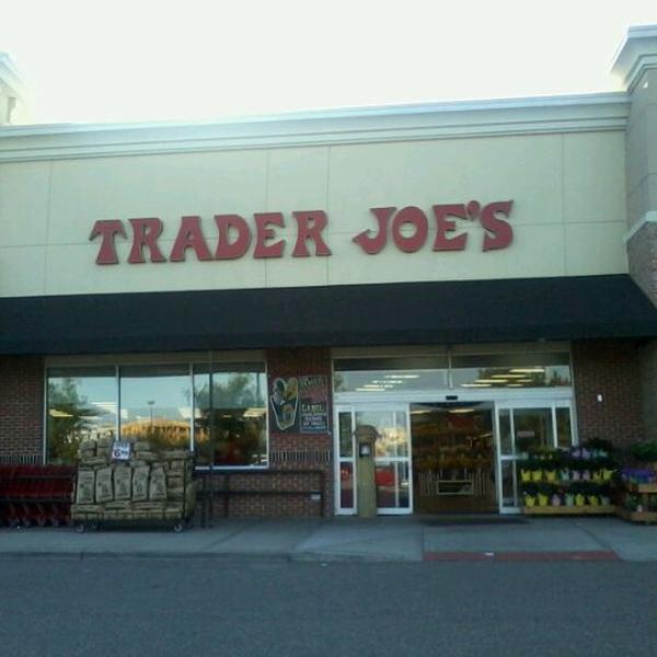 Photo taken at Trader Joe's by Cassondra J. on 4/29/2012-弗吉尼亚州纽波特纽斯杰弗逊大道12551 Photo taken at Trader Joe's by Cassondra J. on 4/29/2012