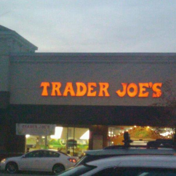 Photo taken at Trader Joe's by Kristin S. on 12/24/2011-弗吉尼亚州纽波特纽斯杰弗逊大道12551 Photo taken at Trader Joe's by Kristin S. on 12/24/2011
