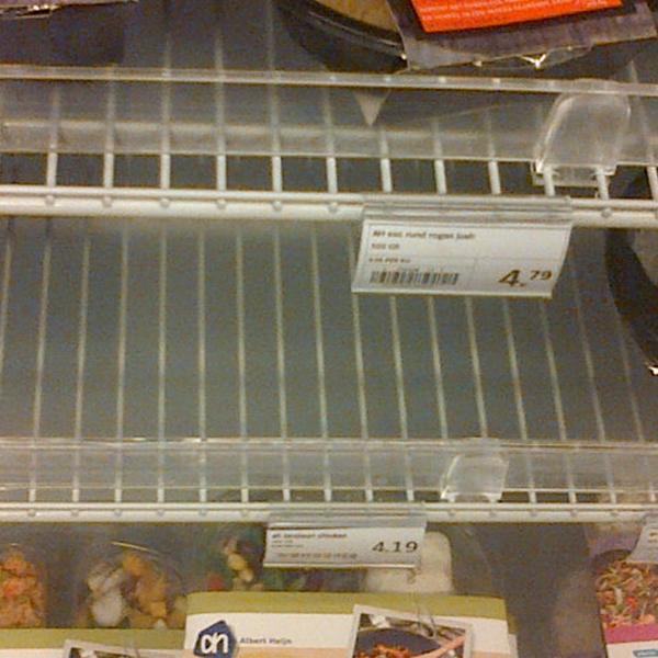 Photo taken at Albert Heijn by Peter v. on 9/5/2012-荷兰乌特勒支阿姆斯特丹东南街之隔367号 Photo taken at Albert Heijn by Peter v. on 9/5/2012