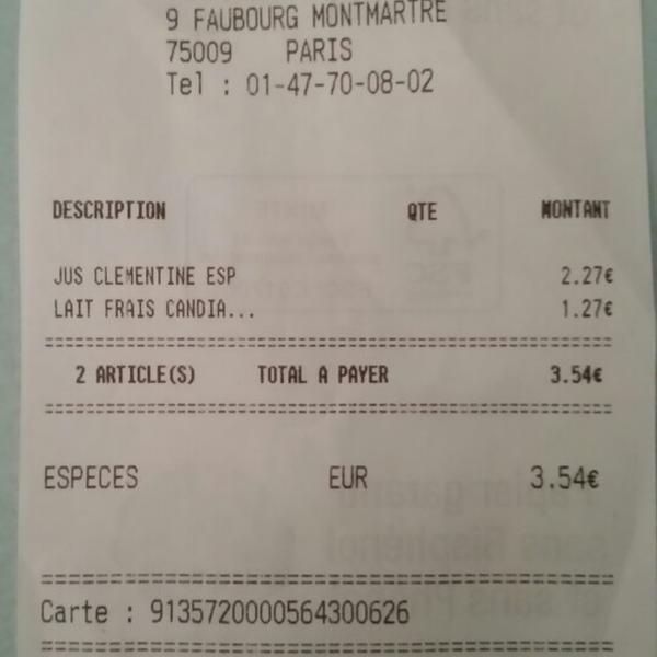 Photo taken at Carrefour by Emmanuel on 12/29/2014