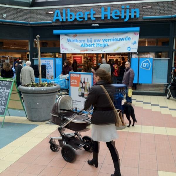 Photo taken at Albert Heijn by Stephen v. on 3/17/2012-荷兰乌特勒支伯格大道2号 Photo taken at Albert Heijn by Stephen v. on 3/17/2012