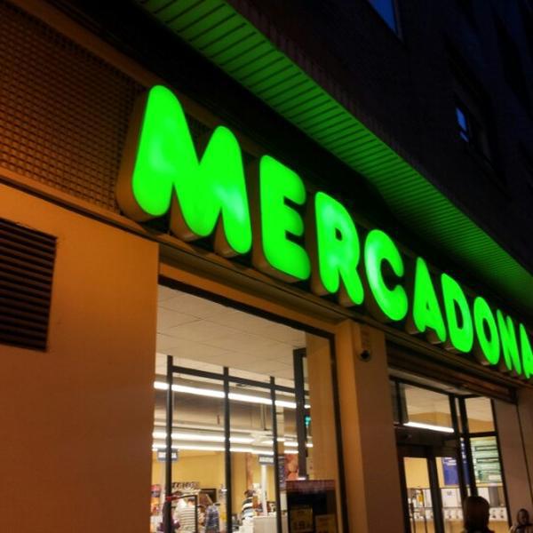 Photo taken at Mercadona by Ruben E. on 9/17/2012