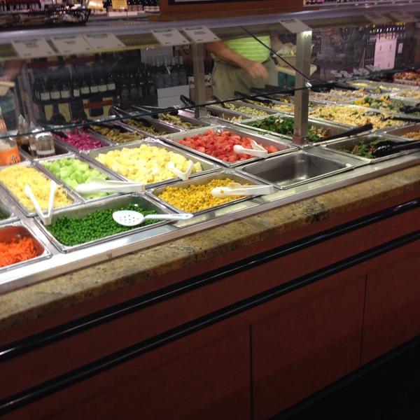 Photo taken at Whole Foods Market by Michelle Forrester S. on 9/19/2013-美国南卡罗来纳州芒特普莱森特杜琪峰兹大道923 Photo taken at Whole Foods Market by Michelle Forrester S. on 9/19/2013