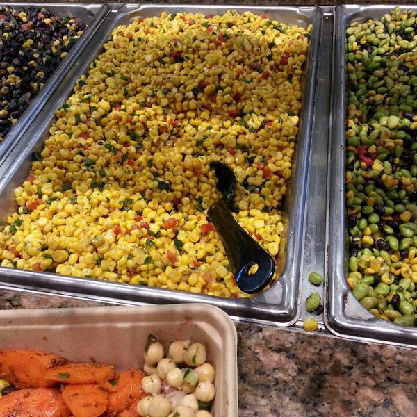 Photo taken at Whole Foods Market by Jay D. on 3/12/2013-洛杉矶新奥尔良杂志街(阿拉贝拉与约瑟夫街之间)5600 Photo taken at Whole Foods Market by Jay D. on 3/12/2013