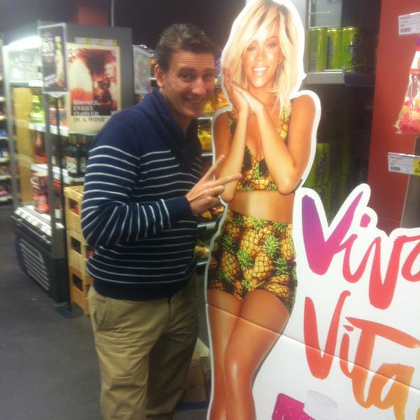 Photo taken at Proxy Delhaize by Danau T. on 11/3/2013