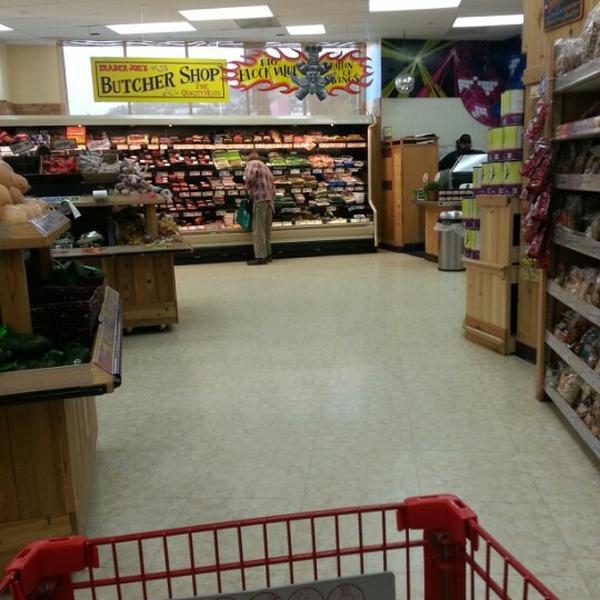 Photo taken at Trader Joe's by Marce P. on 2/2/2013-美国加利福尼亚州洛杉矶日落大道西8000 Photo taken at Trader Joe's by Marce P. on 2/2/2013
