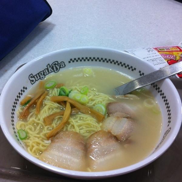 Photo taken at スガキヤ 八事イオン店 by 