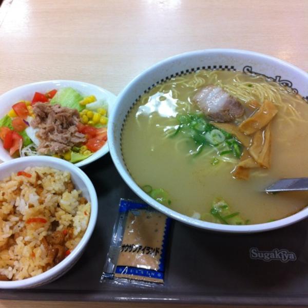 Photo taken at スガキヤ 八事イオン店 by Yoshitaka T. on 6/24/2012