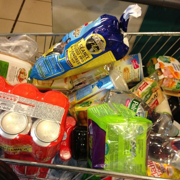 Photo taken at Monoprix by Nensy K. on 3/20/2013-法国法兰西岛巴黎萨克里顿大道13 Photo taken at Monoprix by Nensy K. on 3/20/2013