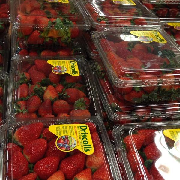 Photo taken at Wegmans by Abdulrahman A. on 2/16/2014