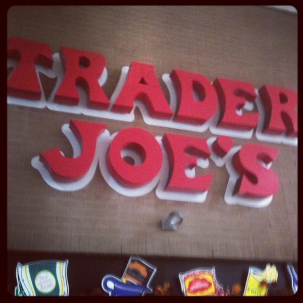 Photo taken at Trader Joe's by Omar-Jeffrey D. on 11/20/2012-北卡罗来纳州夏洛特都市大道1133 Photo taken at Trader Joe's by Omar-Jeffrey D. on 11/20/2012