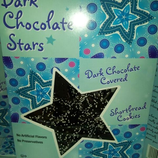 Photo taken at Trader Joe's by RetailGoddesses on 11/29/2012-美国康涅狄格州费尔菲尔德布莱克岩2258 Photo taken at Trader Joe's by RetailGoddesses on 11/29/2012