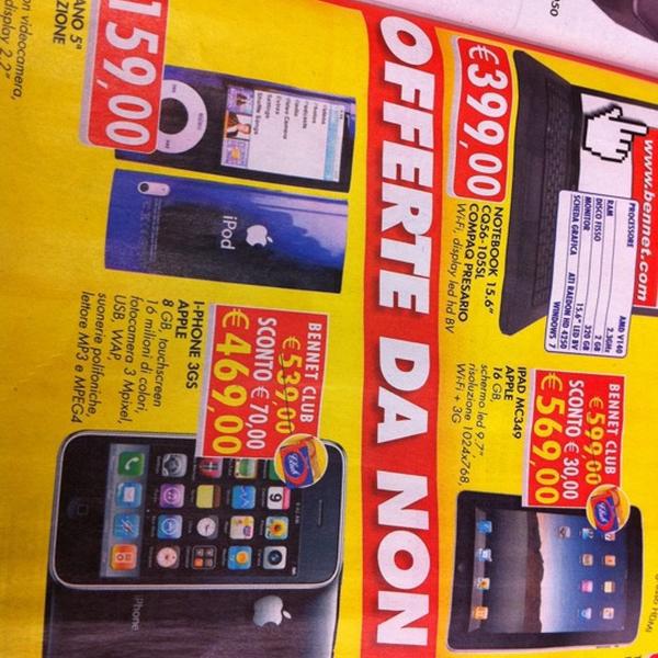 Photo taken at Bennet by Federico T. on 2/14/2011-意大利伦巴第万扎盖洛 Photo taken at Bennet by Federico T. on 2/14/2011