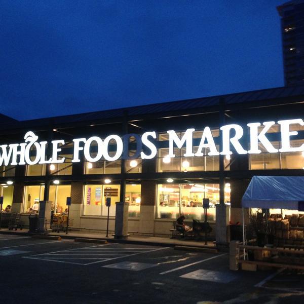 Photo taken at Whole Foods Market by Jared H. on 5/10/2013-德克萨斯州休斯顿市柯比路2955号 Photo taken at Whole Foods Market by Jared H. on 5/10/2013