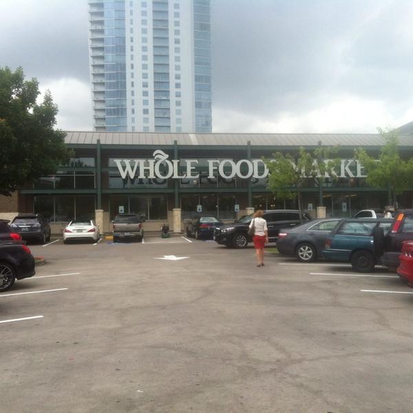 Photo taken at Whole Foods Market by Jim S. on 5/28/2013-德克萨斯州休斯顿市柯比路2955号 Photo taken at Whole Foods Market by Jim S. on 5/28/2013