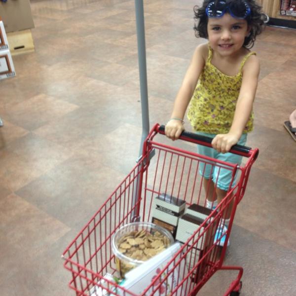 Photo taken at Trader Joe's by christina e. on 7/3/2012-美国阿利桑那州斯科茨代尔斯科特斯德路北6202 Photo taken at Trader Joe's by christina e. on 7/3/2012