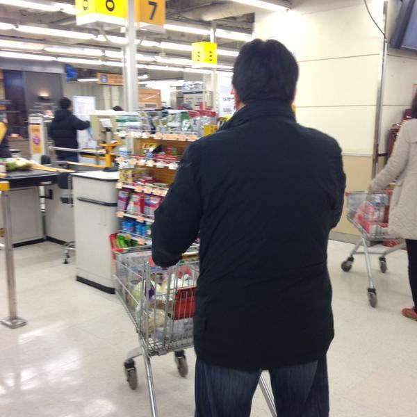 Photo taken at 이마트 (e-mart) by Jungeun L. on 3/20/2013-京畿道高阳市义山区1124易买得超市 Photo taken at 이마트 (e-mart) by Jungeun L. on 3/20/2013