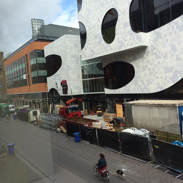 Photo taken at HEMA by Richie P. on 8/14/2014-荷兰南荷兰省海牙格罗特市场街57号 Photo taken at HEMA by Richie P. on 8/14/2014