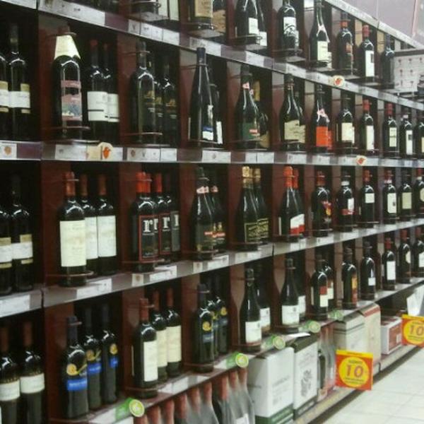 Photo taken at Auchan by Dimitri A. on 10/2/2012-意大利西西里岛卡塔尼亚外卡塔尼亚 Photo taken at Auchan by Dimitri A. on 10/2/2012