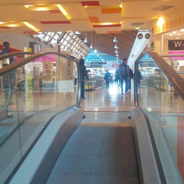 Photo taken at Auchan by Vittorio C. on 3/6/2014-意大利西西里岛卡塔尼亚外卡塔尼亚 Photo taken at Auchan by Vittorio C. on 3/6/2014