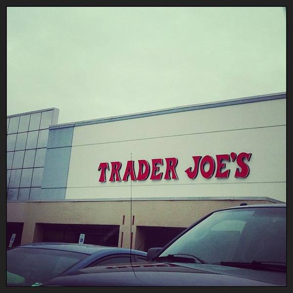 Photo taken at Trader Joe's by "MissyLen" . on 2/26/2013-纽泽西州帕拉默斯米德兰大道404号 Photo taken at Trader Joe's by "MissyLen" . on 2/26/2013