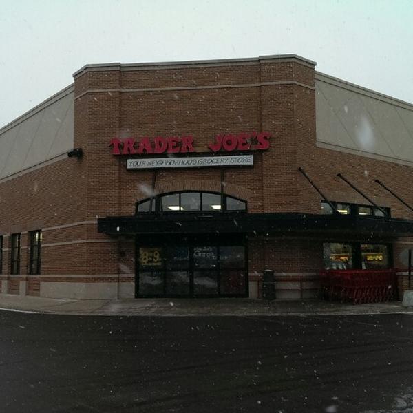 Photo taken at Trader Joe's by Gregory H. on 2/17/2014-伊利诺州拉格兰奇市奥格登大道拉格兰奇路北25号 Photo taken at Trader Joe's by Gregory H. on 2/17/2014