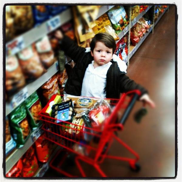 Photo taken at Trader Joe's by Matthew R. on 2/10/2012-美国伊利诺斯州橡树园哈林大道北483 Photo taken at Trader Joe's by Matthew R. on 2/10/2012