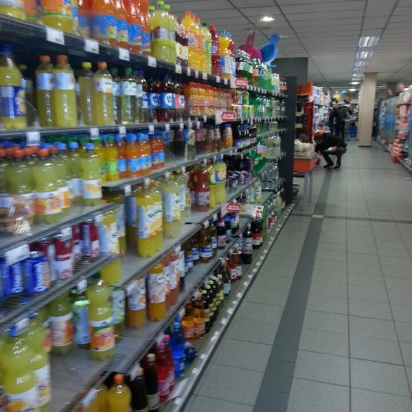 Photo taken at Albert Heijn by Swen B. on 3/24/2013-荷兰南荷兰省鹿特丹奥德迪杰克149号 Photo taken at Albert Heijn by Swen B. on 3/24/2013