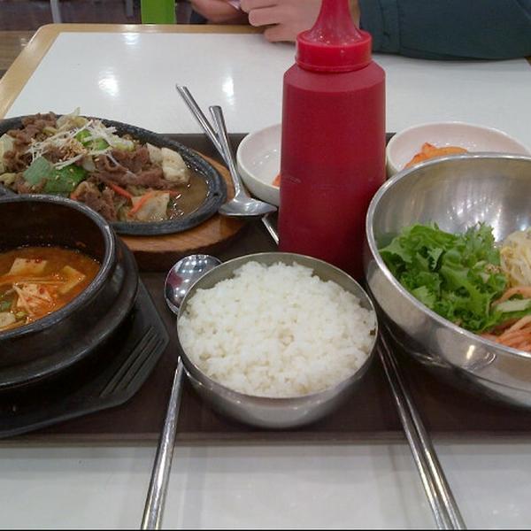 Photo taken at 홈플러스 (Home plus) by Jae_ho C. on 1/9/2014-首尔市芦原区东一路204Ga路12号 Photo taken at 홈플러스 (Home plus) by Jae_ho C. on 1/9/2014