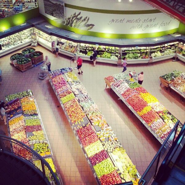 Photo taken at Loblaws by Albert D. on 8/2/2012-加拿大多伦多北约克中心央街5095 Photo taken at Loblaws by Albert D. on 8/2/2012