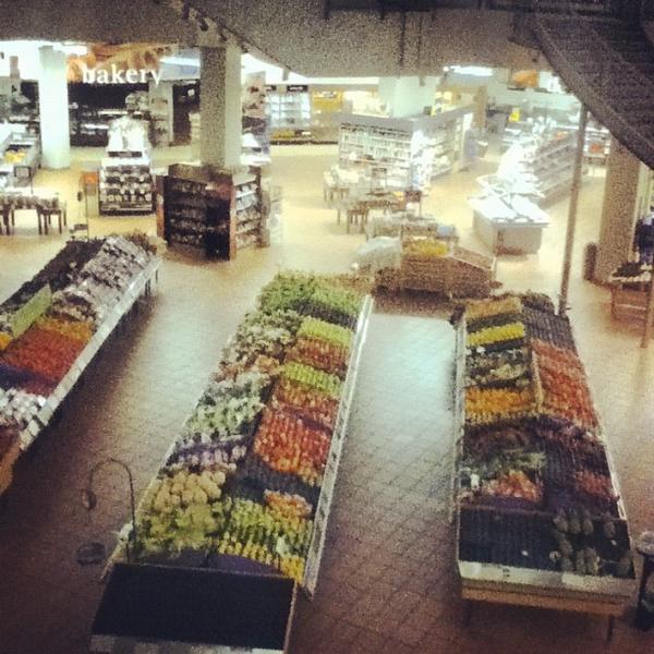 Photo taken at Loblaws by MH♪ on 8/22/2012-加拿大多伦多北约克中心央街5095 Photo taken at Loblaws by MH♪ on 8/22/2012