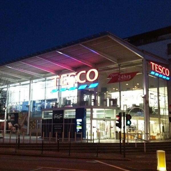 Photo taken at Tesco by matsmee on 4/10/2015