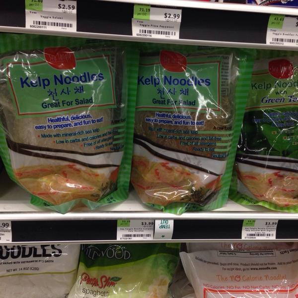 Photo taken at Whole Foods Market by Dimple B. on 7/8/2014-美国加利福尼亚州圣塔克拉利塔瓦伦西亚大道24130 Photo taken at Whole Foods Market by Dimple B. on 7/8/2014