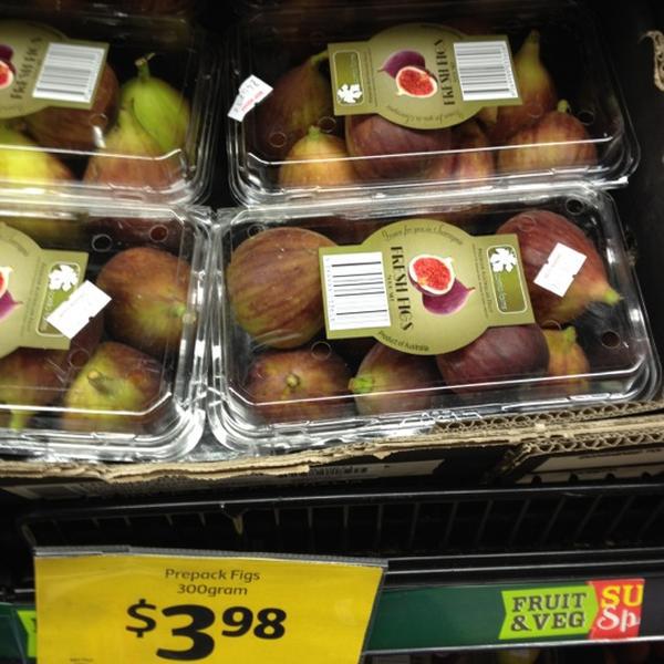 Photo taken at Coles Rising Sun by tsvnq on 2/20/2012