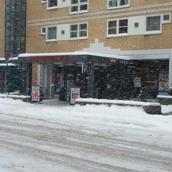 Photo taken at Meny by Ilkay C. on 1/27/2014