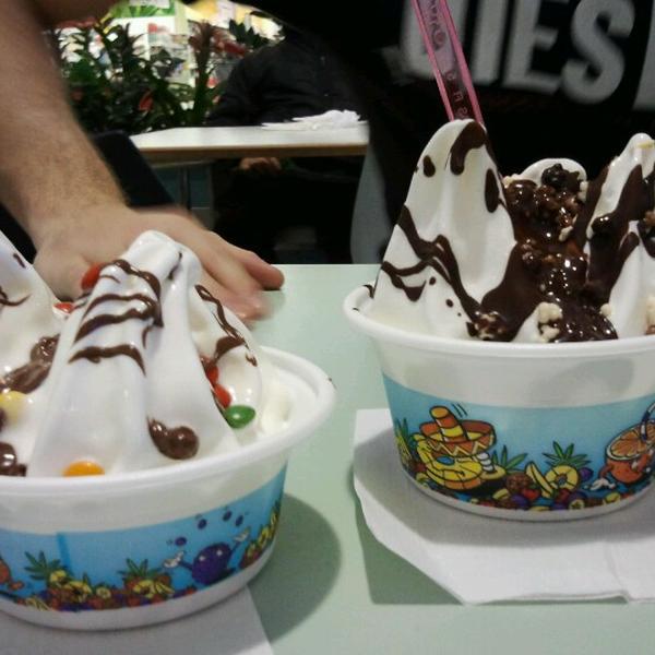 Photo taken at Centro Commerciale Dei Laghi 'Auchan' by Roberta C. on 11/17/2012-意大利伦巴第雷斯卡尔迪纳帕尔米罗·陶里亚蒂街52 Photo taken at Centro Commerciale Dei Laghi 'Auchan' by Roberta C. on 11/17/2012