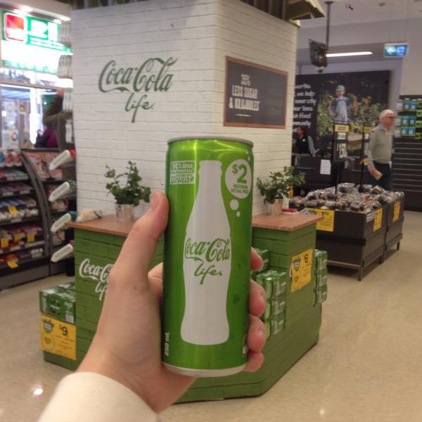 Photo taken at Woolworths by MΛIMΛIMΛI on 4/30/2015