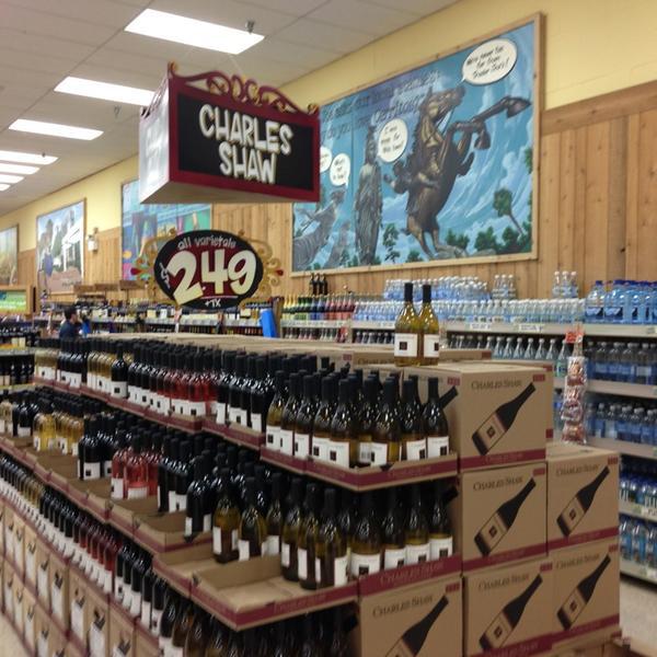 自动咖啡机Trader Joe's乔氏连锁唐尼店图片库 自动咖啡机Trader Joe's乔氏连锁唐尼店图片库