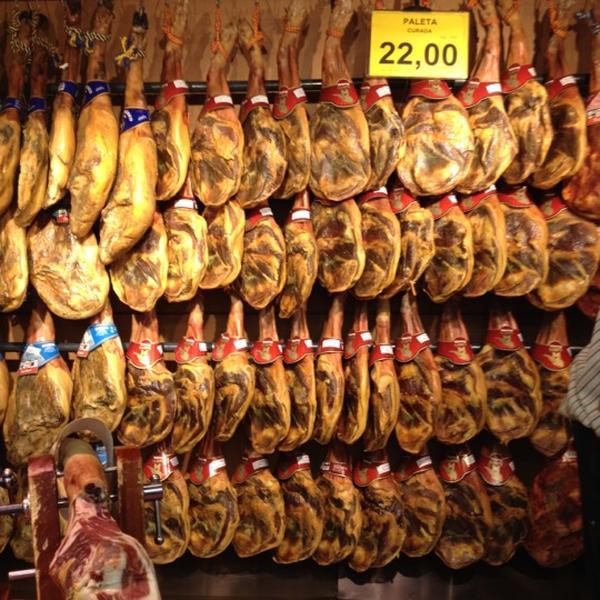 Photo taken at Mercadona by Ирина Я. on 9/18/2012