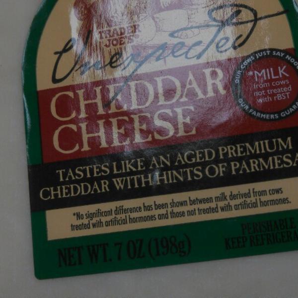 Photo taken at Trader Joe's by ɹǝɟıuuǝſ on 3/22/2014-美国弗吉尼亚州莱斯顿拜伦卡梅隆大道11985 Photo taken at Trader Joe's by ɹǝɟıuuǝſ on 3/22/2014