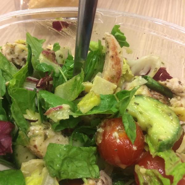 Photo taken at Albert Heijn by Charlotte R. on 8/23/2014-荷兰东佛兰德阿尔斯特庞特街34号 Photo taken at Albert Heijn by Charlotte R. on 8/23/2014