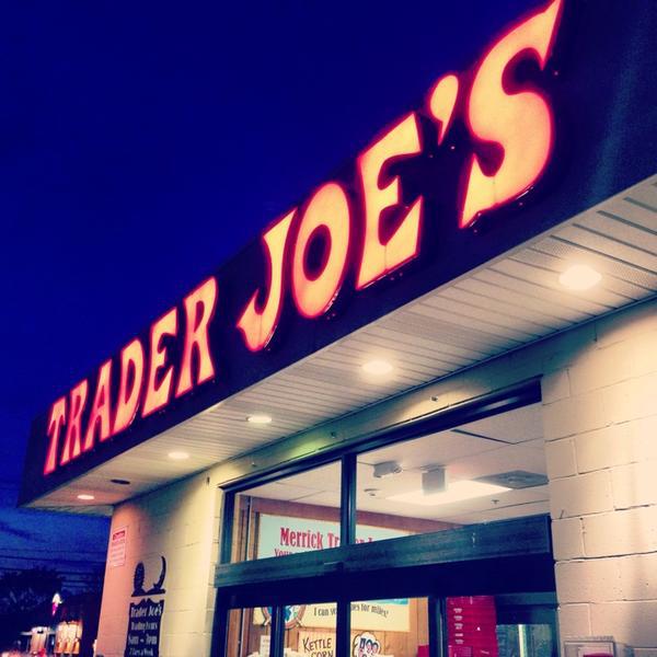 Trader Joe's乔氏连锁布朗斯维尔店 纽约梅里克梅里克路1714（在金佰利街）